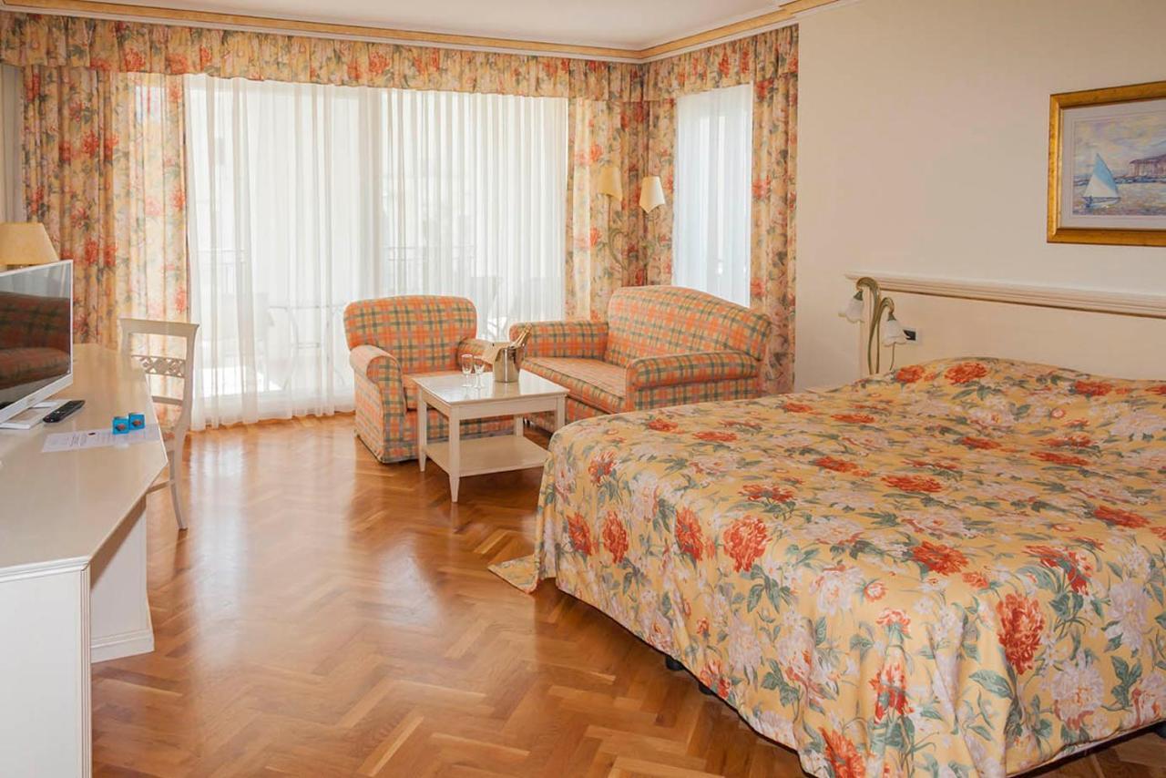 Hotel Miramar أوباتيا المظهر الخارجي الصورة